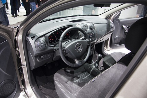 New-Logan-MCV-interior